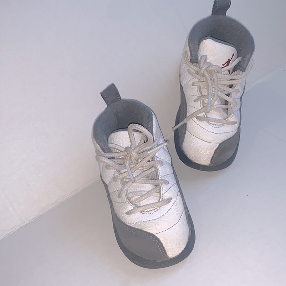 Jordans 12 dark gray - Picture 3 of 6